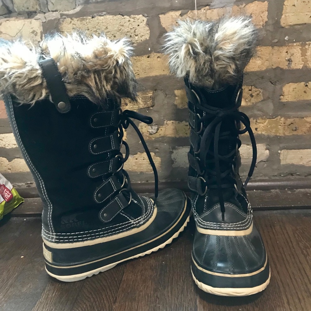 Sorel Joan of Arctic Boots 9